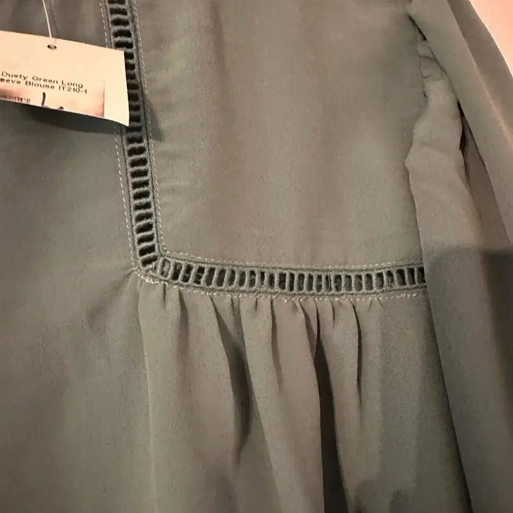 First Love Green Long Sleeve Flowy Oversized Blouse NWT Lightweight Size Large‎ - Picture 4 of 6